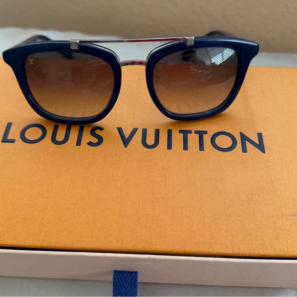Authentic Louis Vuitton Navy and Silver Sunglasses - Picture 3 of 8